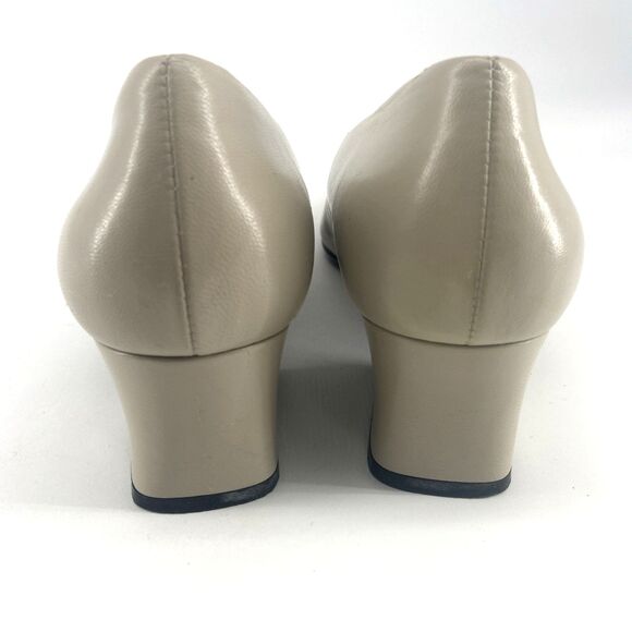 Naturalizer Leather Heel 10N Nude Block Heel Square Toe Non Slip Sole Comfort - Picture 3 of 8